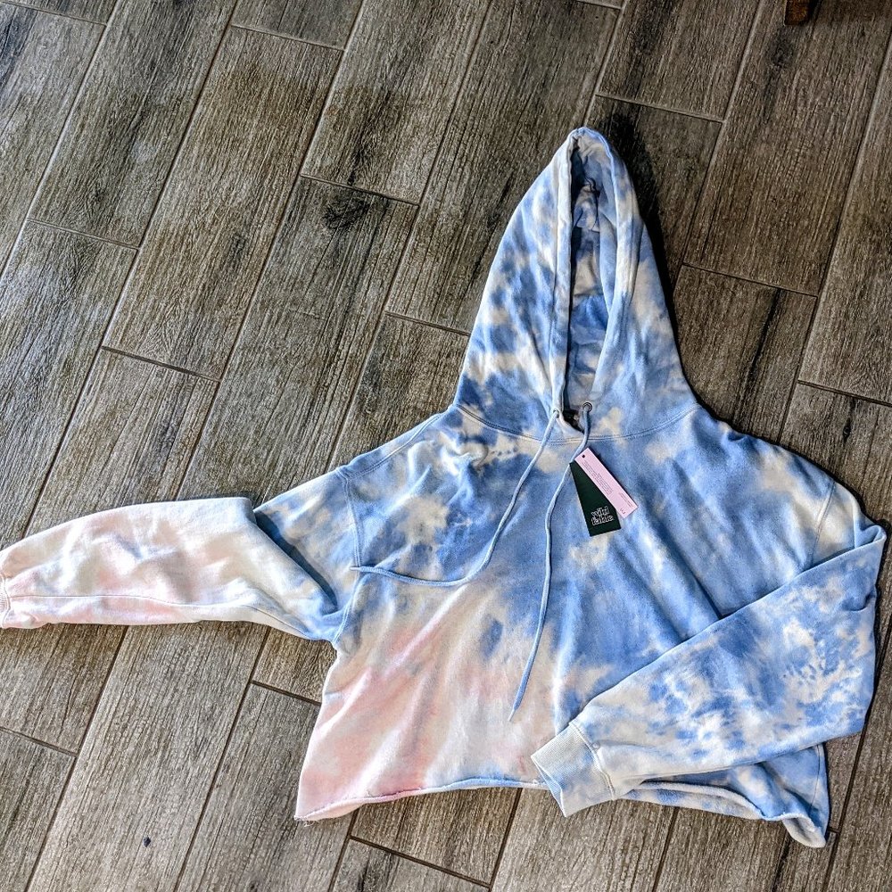 Cropped hoodie